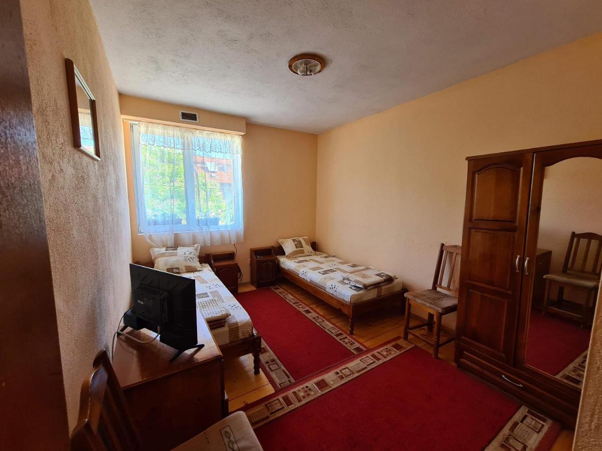 Villa Mura Razlog Eksteriør billede
