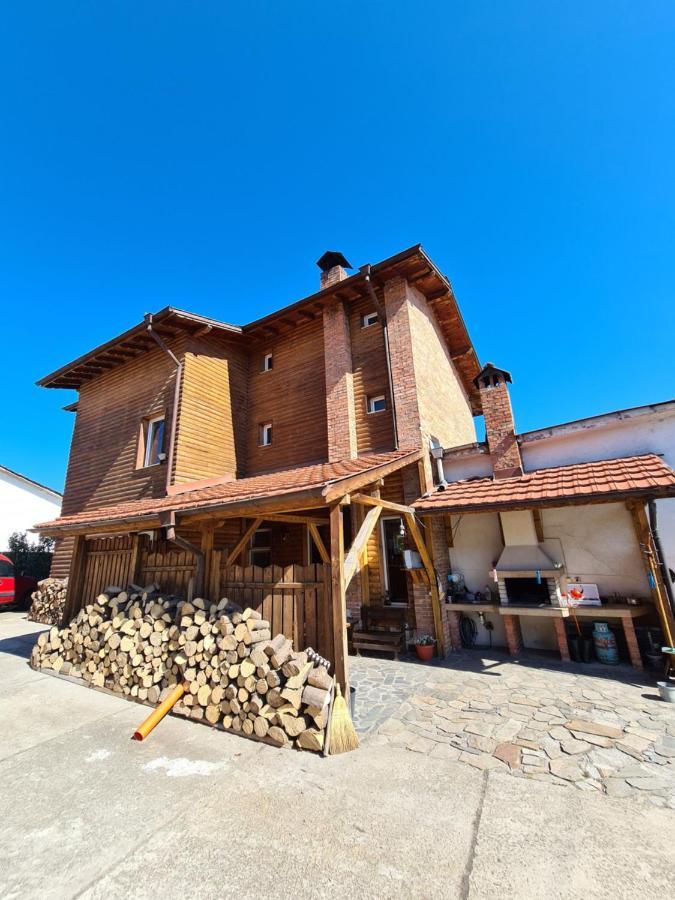 Villa Mura Razlog Eksteriør billede